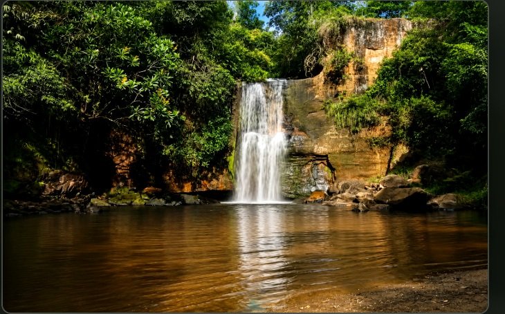 Cachoeiras e poços